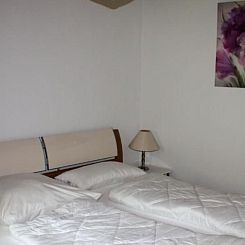 Vakantiehuis in Machtlos mit Terrasse und Waldblick