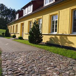 Appartement Hochwertige Ferienwohnung in Gingst