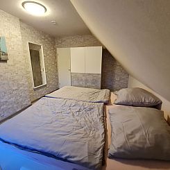 Appartement Wunderschöne Ferienwohnung mit Terrasse und Gar
