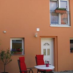 Appartement Moderne Wohnung mit Terrasse in zentraler Lage