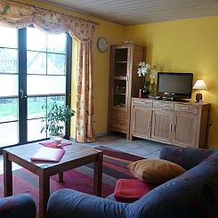 Vakantiehuis Schönes Ferienhaus mit Terrasse und Grill