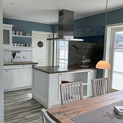 Vakantiehuis Komfortables Ferienhaus in Breege mit Sauna