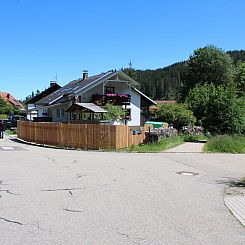 Appartement Haus Maria Hochschwarzwald, Garten umzäunt, Wal