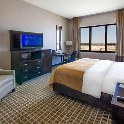 Clarion Inn & Suites Miami International Airport