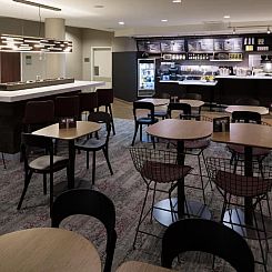 Courtyard by Marriott Miami at Dolphin Mall