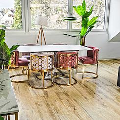 Appartement Luxus 80m² Dachgeschoss City Wohnung