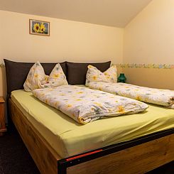 Appartement mit zwei Schlafzimmern und Balkon