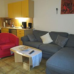 Appartement mit Balkon und Geschirrspülmaschine