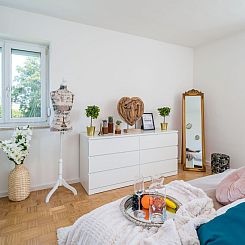 Appartement 1OG mitte helle 70m 2 Zimmer Wohnung nähe Salzb