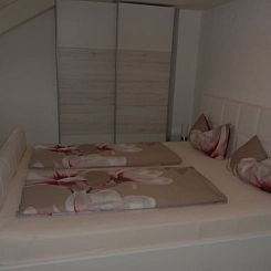 Huisje in Zachenberg