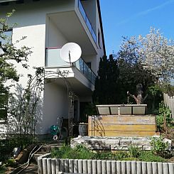 Appartement Große Ferienwohnung in Sinbronn mit Garten