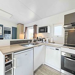 Vakantiehuis Schönes Ferienhaus in Wackersdorf mit Whirlpoo
