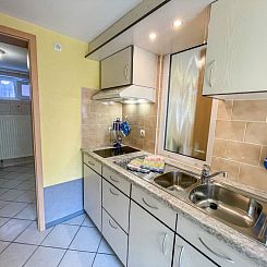 Appartement Résidence jaune et rose
