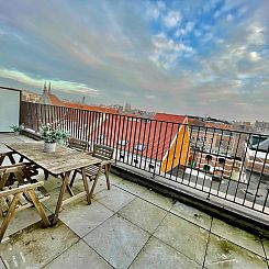 Modern 2BR Penthouse Near Diamond District by OneLuxStay