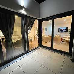One Lux Stay 3BR / 2BA Antwerp near Central Station