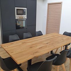 Vakantiehuis neues Haus in Meeresnähe mit beheiztem Pool