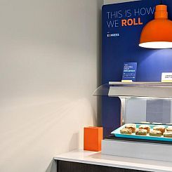 Holiday Inn Express Hotel & Suites Greenville-Downtown, an I