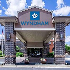 Best Western Plus Bloomington Hotel