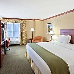Holiday Inn Express Hotel & Suites Portland-Northwest Downto