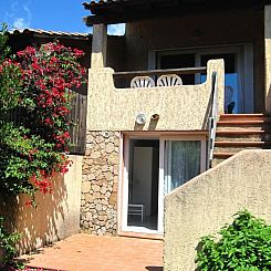 Appartement Unterkunft mit AC, Gemeinschaftspool, Nähe zum 