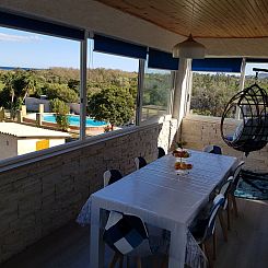 Appartement Ovu Wohnung mit beheiztem Pool und privatem Gart