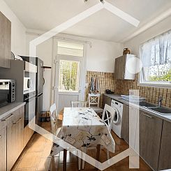 Vrijstaande woning in Herry