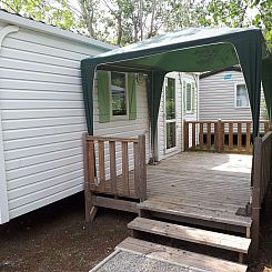 Appartement Mobilheim mit Terrasse