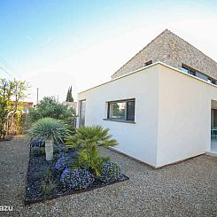 Villa Lily