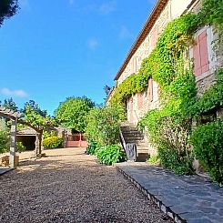 Geschakelde woning in Saint Chinian