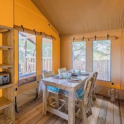 Glamping Lodge PREMIUM RIVER SPA