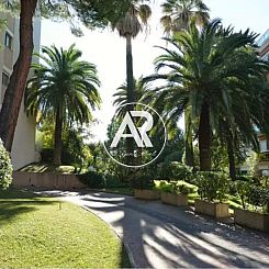 Geschakelde woning in Nice