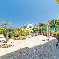 Geschakelde woning in Nice