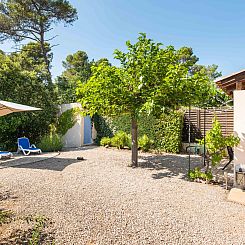 Geschakelde woning in Nans-Les-Pins
