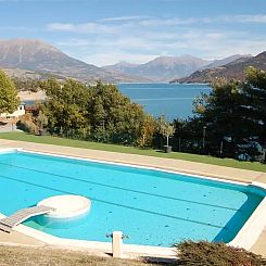 l'Ecrin du Lac aan Lac Serre-Poncon