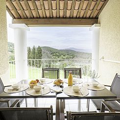 Appartement L'Esquinade (H2 317)
