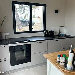 Hagelnieuwe villa in de Var