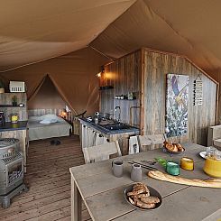 Op palen Lodge «Confort»