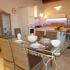 Appartement Klimatisierte Wohnung mit 2 Schlafzimmern und Po