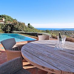 Vakantiehuis Villa Scenic 10 pers - Privates Schwimmbad - Me