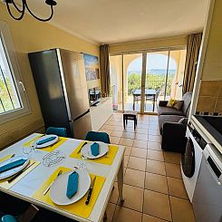 Appartement Urlaub in Grimaud 4 Personen Meerblick Klimatisi
