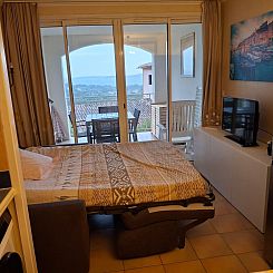 Appartement Urlaub in Grimaud 4 Personen Meerblick Klimatisi