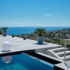 Vakantiehuis 950m vom Meer, herrlicher MEERESBLICK, Pool, Ja