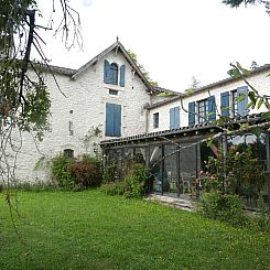 Vrijstaande woning in Montaigu-De-Quercy