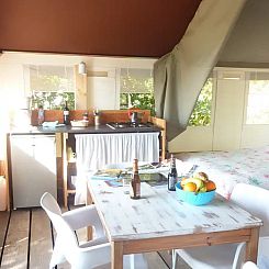Safari Lodge tent