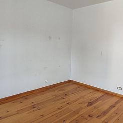 Vrijstaande woning in Valeilles