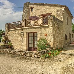 La Tour