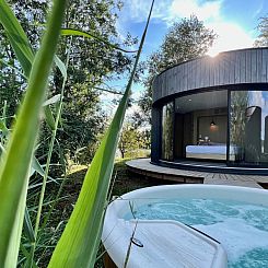 «Lumipod Spa île»