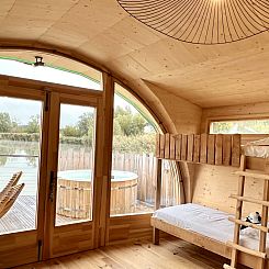 «Cabine Spa Les Flots»