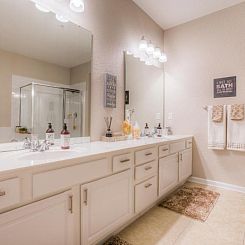 Casiola Vacation Homes