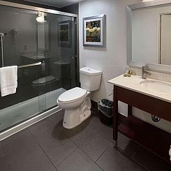 Van Ness Inn